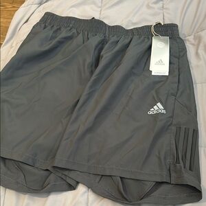 Men’s Adidas Own the Run 7” shorts, size Large